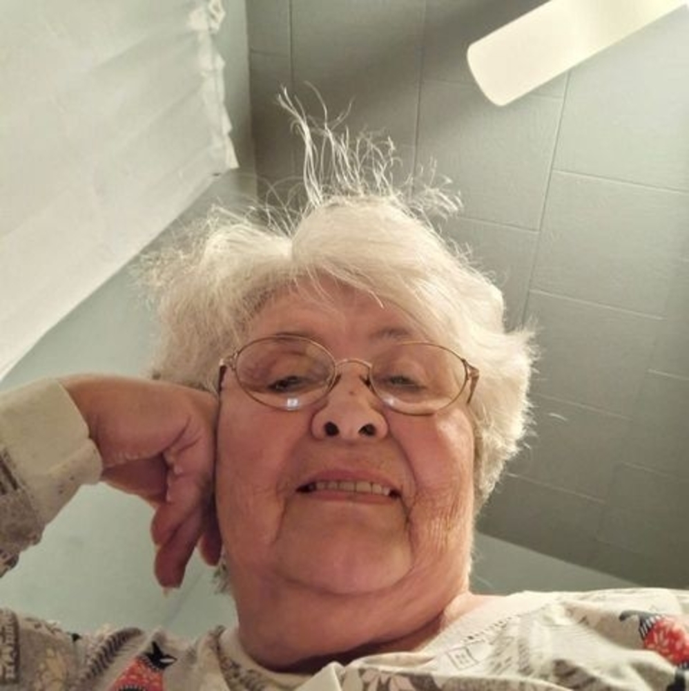 Meet your Posher, Carol